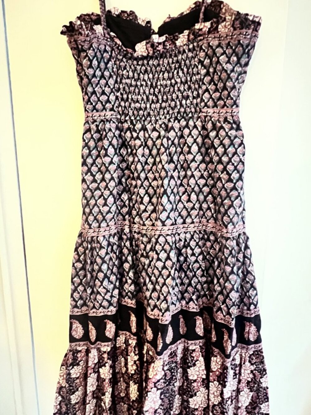 Sea New York Donna Midi Dress as seen on Brittany Snow in "Hunting Wives". - Picture 8 of 12